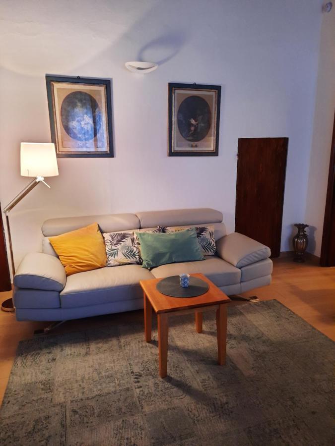 Montepulciano Stazione Appartamento In Palazzo Bucelli מראה חיצוני תמונה