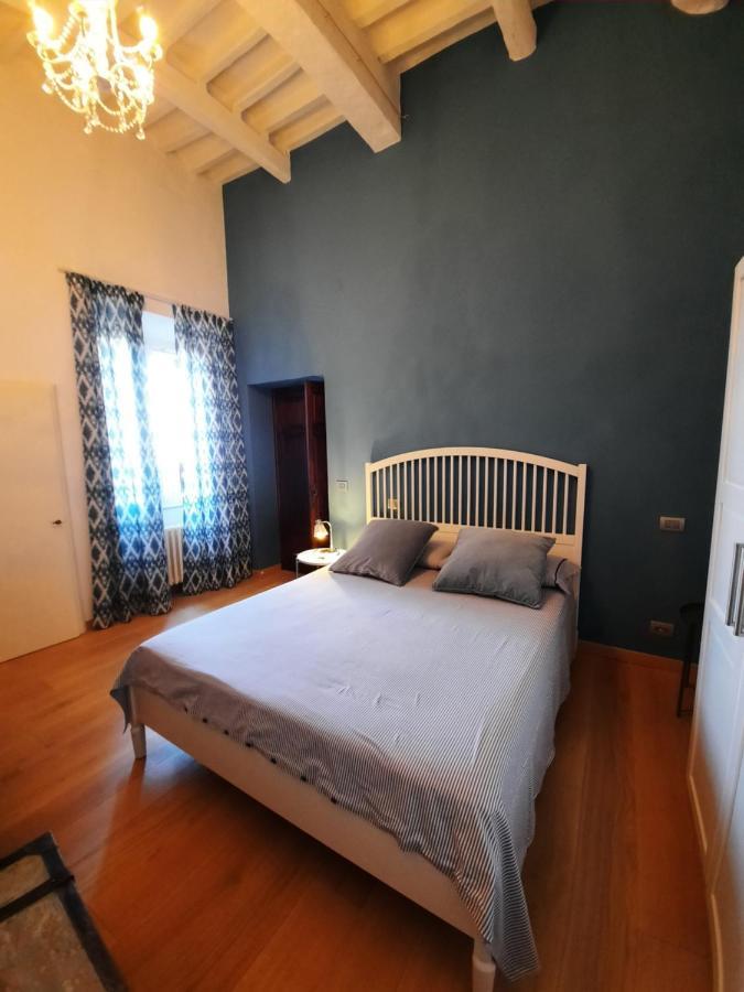 Montepulciano Stazione Appartamento In Palazzo Bucelli מראה חיצוני תמונה
